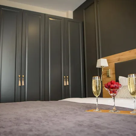 Aurum Hotel-3